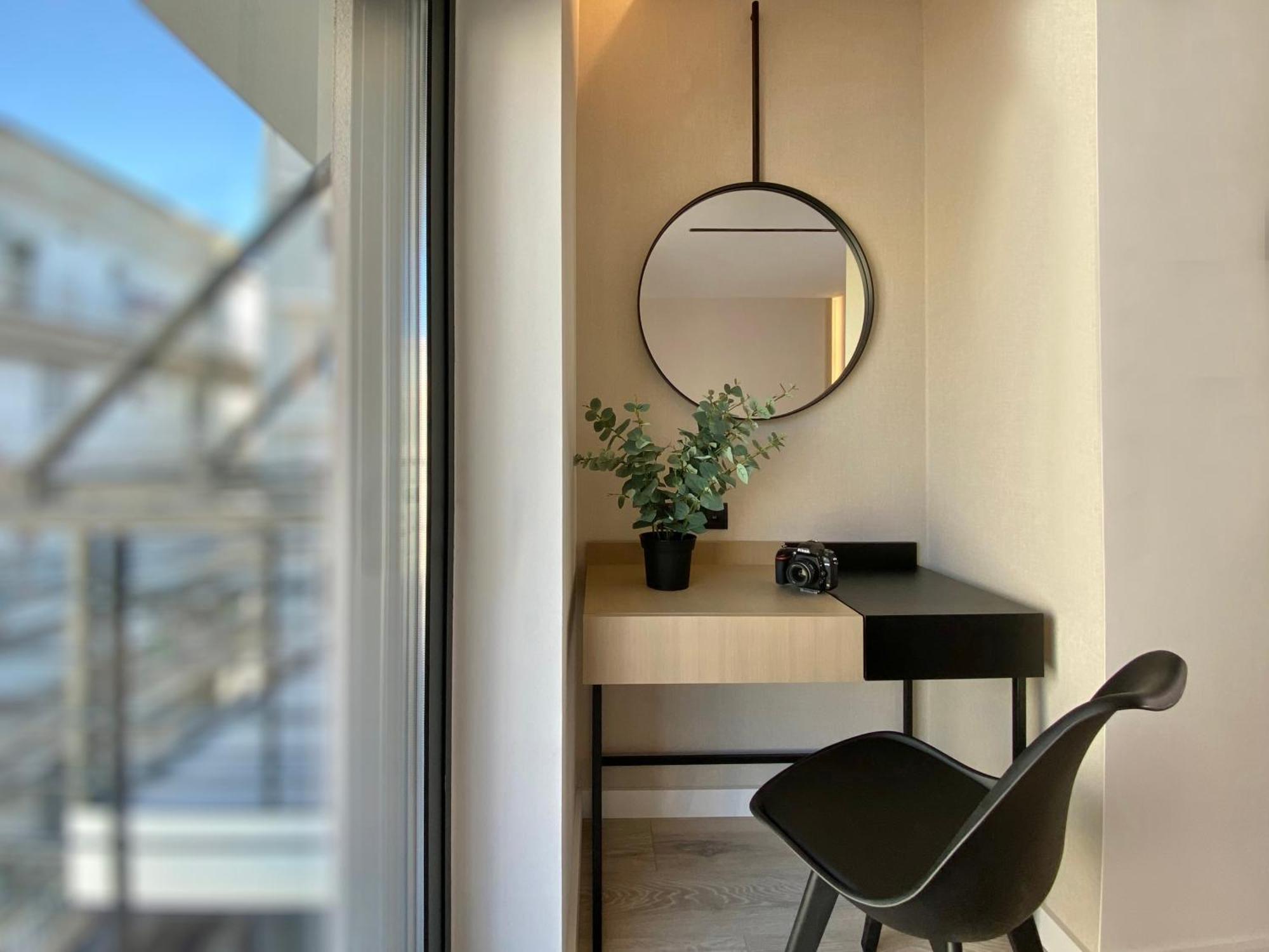 Icon Urban Living Aparthotel เทสซาโลนิกิ ภายนอก รูปภาพ